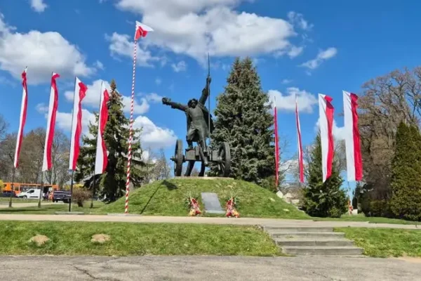 Dożynki Gminne w Racławicach: zespół Gaziorze zagra na Błoniach Racławickich