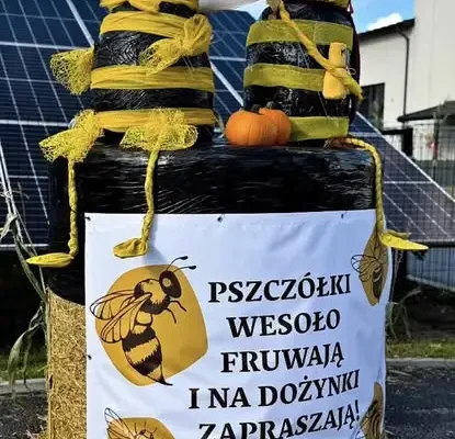 Dożynki 2026: KGW i OSP z Bukowskiej Woli tworzą wyjątkowe witacze ze słomy