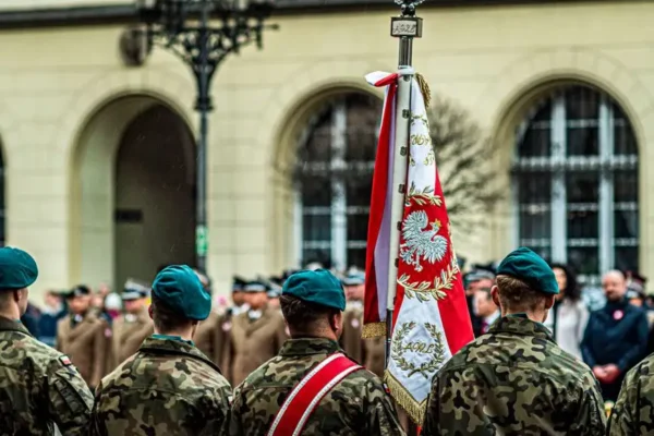 Święto Wojska Polskiego w Miechowie: uroczystości, koncert i zawody strzeleckie